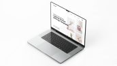 موکاپ لپ تاپ سیلور با کیفیت عالی و لایه باز 0048